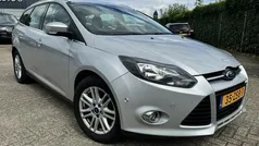 Grijs, metallic lak Gebruikt 2013 Ford Focus Titanium Stationwagen | € 3.999 (Eerlijke prijs)
