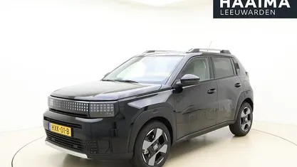 Occasion 2025 Fiat Grande Panda La Prima Hatchback | € 26.950 (Eerlijke prijs)