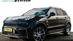 Zwart Gebruikt 2023 Lynk & Co 01 SUV | € 28.700 (Eerlijke prijs)