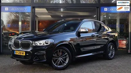 Zwart (metallic) Occasion 2020 BMW X4 Executive SUV | € 39.990 (Super prijs)