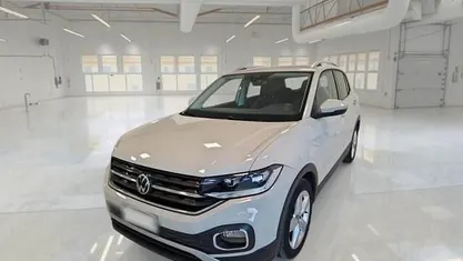 Occasion 2022 VW T-Cross Advance SUV | € 22.994 (Goede deal)