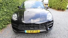 Zwart Gebruikt 2015 Porsche Macan Turbo SUV | € 37.950 (Eerlijke prijs)