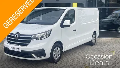 Wit Occasion 2024 Renault Trafic MPV | € 29.450 (Eerlijke prijs)
