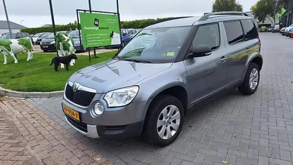 Grijs Gebruikt 2011 Skoda Yeti Active SUV | € 5.499 (Eerlijke prijs)