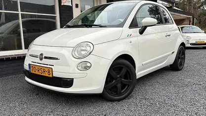Wit Occasion 2011 Fiat 500 Hatchback | € 5.999 (Eerlijke prijs)