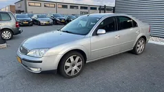 Gebruikt 2004 Ford Mondeo Ghia Hatchback | € 1.250 (Eerlijke prijs)
