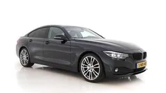 Black saphire (zwart metallic) Gebruikt 2018 BMW 418 Executive Coupé | € 17.945