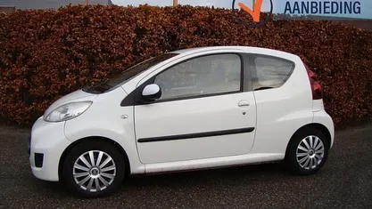 Gebruikt 2009 Peugeot 107 Hatchback | € 1.899 (Eerlijke prijs)