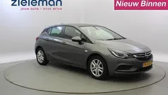 Gebruikt 2018 Opel Astra Edition Hatchback | € 10.345 (Eerlijke prijs)