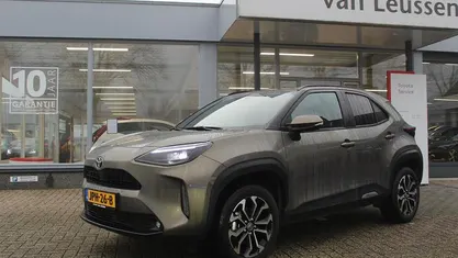 Occasion 2025 Toyota Yaris Cross SUV | € 28.900 (Eerlijke prijs)