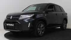 Cosmic black pearl metallic (donker zwart metallic) Nieuw 2025 Suzuki Vitara SUV | € 31.698 (Eerlijke prijs)