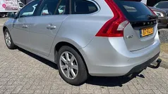 Grijs Gebruikt 2011 Volvo V60 Momentum Stationwagen | € 2.600 (Super prijs)