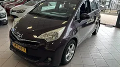 Gebruikt 2012 Toyota Verso-S MPV | € 9.950 (Eerlijke prijs)