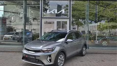 Gebruikt 2025 Kia Stonic SUV | € 27.830 (Eerlijke prijs)