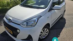 Wit Gebruikt 2017 Hyundai i10 GO! Hatchback | € 4.750 (Eerlijke prijs)
