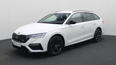 Wit Gebruikt 2023 Skoda Octavia RS Stationwagen | € 34.440 (Eerlijke prijs)