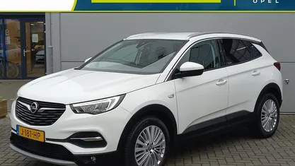 Occasion 2020 Opel Grandland X Innovation SUV | € 19.535 (Eerlijke prijs)
