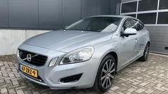 Gebruikt 2013 Volvo V60 Summum Stationwagen | € 6.450 (Goede deal)