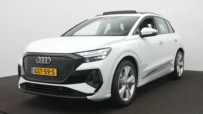 Wit Gebruikt 2024 Audi Q4 e-tron S-Line SUV | € 44.900 (Eerlijke prijs)