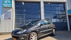 Gebruikt 2004 Peugeot 206 Hatchback | € 950 (Eerlijke prijs)