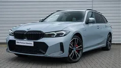 Grijs Gebruikt 2024 BMW 320e Comfort Edition Stationwagen | € 45.850 (Eerlijke prijs)