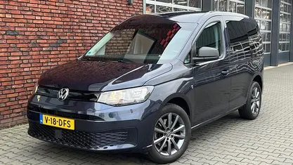 Blauw Gebruikt 2022 VW Caddy Exclusive MPV | € 27.850 (Goede deal)