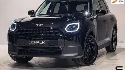 Occasion Mini Countryman Favoured 170 PK (125 kW) 2024 Zwart SUV