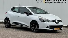 Wit Gebruikt 2013 Renault Clio IV Expression Hatchback | € 7.950 (Eerlijke prijs)