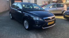 Blauw Gebruikt 2008 Ford Focus Titanium Hatchback | € 1.795 (Eerlijke prijs)