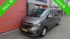 Grijs Gebruikt 2017 Opel Vivaro Sport Van | € 11.350 (Goede deal)
