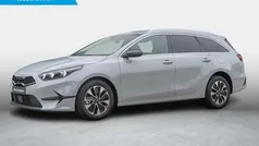 , metallic lak Nieuw 2025 Kia Ceed Sportswagon 4 Stationwagen | € 33.890 (Eerlijke prijs)