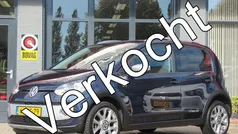 Blauw Gebruikt 2013 VW cross up! Hatchback | € 7.750 (Eerlijke prijs)