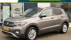 Grijs Gebruikt 2021 VW T-Cross Style SUV | € 22.935 (Eerlijke prijs)