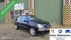 Gebruikt 2002 Renault Clio II Hatchback | € 999 (Eerlijke prijs)