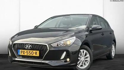 Occasion Hyundai i30 Comfort 120 PK (88 kW) 2018 Zwart Hatchback