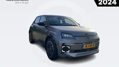 Occasion 2025 Renault R5 Komfort Hatchback | € 34.995 (Eerlijke prijs)