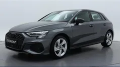 Grijs Gebruikt 2023 Audi A3 Sportback S-Line Hatchback | € 29.950 (Eerlijke prijs)