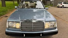 Gebruikt 1985 Mercedes E250 Sedan | € 7.999
