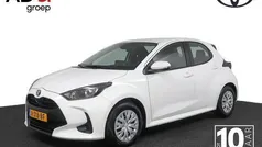 Wit Gebruikt 2023 Toyota Yaris Active Hatchback | € 21.950 (Eerlijke prijs)
