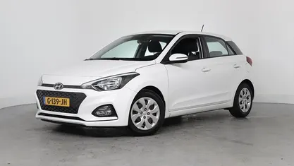 Wit Occasion 2019 Hyundai i20 Comfort Hatchback | € 12.895 (Eerlijke prijs)