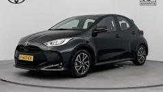 Gebruikt 2022 Toyota Yaris Hybrid Hatchback | € 21.395 (Eerlijke prijs)