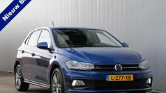 Blauw (metallic) Gebruikt 2021 VW Polo R-line Edition Hatchback | € 19.950 (Eerlijke prijs)