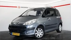 Gebruikt 2006 Peugeot 1007 Hatchback | € 1.750 (Super prijs)