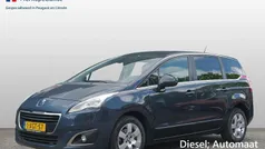 Blauw Gebruikt 2014 Peugeot 5008 MPV | € 4.950 (Eerlijke prijs)