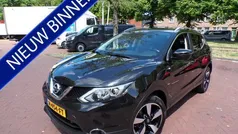Zwart Gebruikt 2015 Nissan Qashqai Acenta SUV | € 10.944 (Eerlijke prijs)