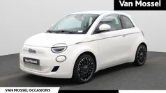 Wit Gebruikt 2023 Fiat 500e La Prima Hatchback | € 24.900 (Eerlijke prijs)