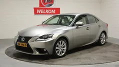 Grijs Gebruikt 2016 Lexus IS300h Luxury Line Sedan | € 16.950 (Super prijs)