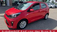 Rood Gebruikt 2020 Kia Picanto Hatchback | € 12.950 (Eerlijke prijs)