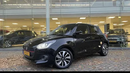 Gebruikt 2019 Suzuki Swift Hatchback | € 15.950 (Eerlijke prijs)