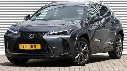 Occasion Lexus UX 250h Sport Design Packet 154 PK (113 kW) 2023 SUV